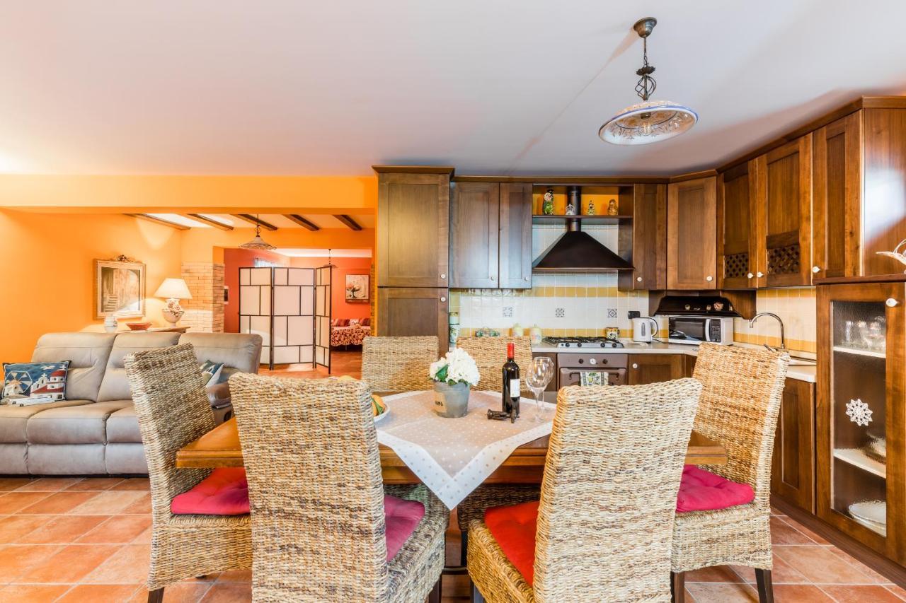 אבולה Sealand House Near The Sandy Beach, Parking & Wifi מראה חיצוני תמונה